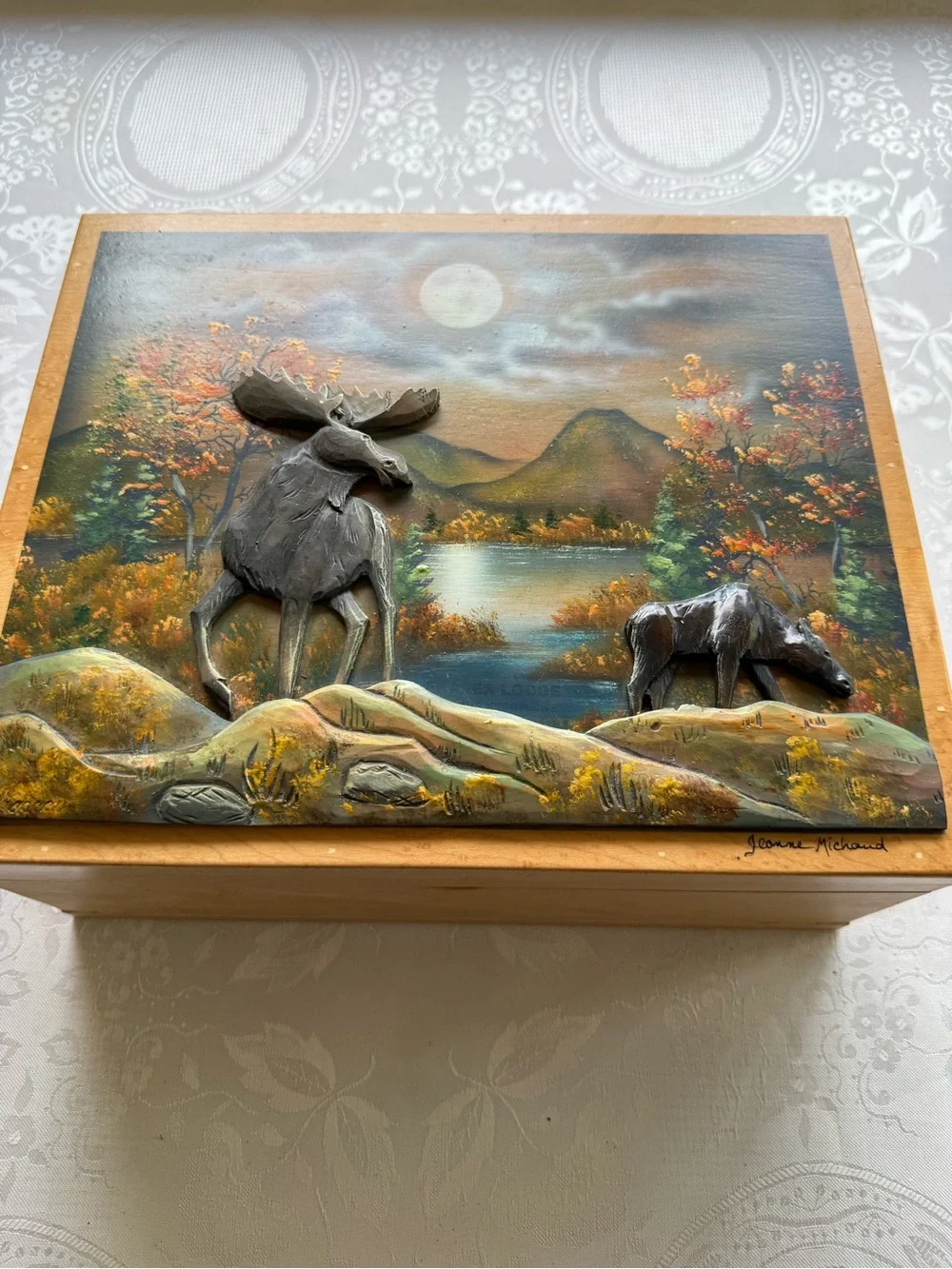Vintage 3D Moose Carved Wooden Box By The Artist Jeanne Michaud VERY RARE!!!!